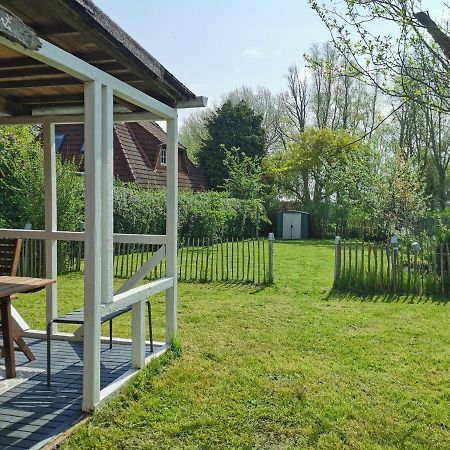 Ferienglueck An Der Nordsee Buche Deine Erdgeschoss-Ferienwohnung Mit Kamin Terrasse Und Eingezaeuntem Garten Fuer Unvergessliche Auszeiten Altfunnixsiel Kültér fotó